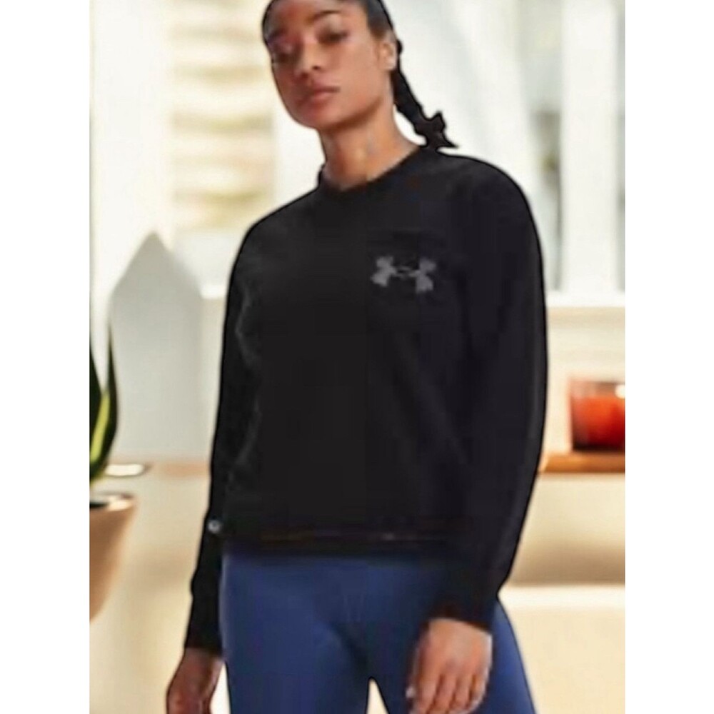 Under Armour UA Sweater Womens Black Crewneck Sweatshirt Pullover Gym SM EUC